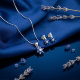 Sapphire Blossom Floral Set