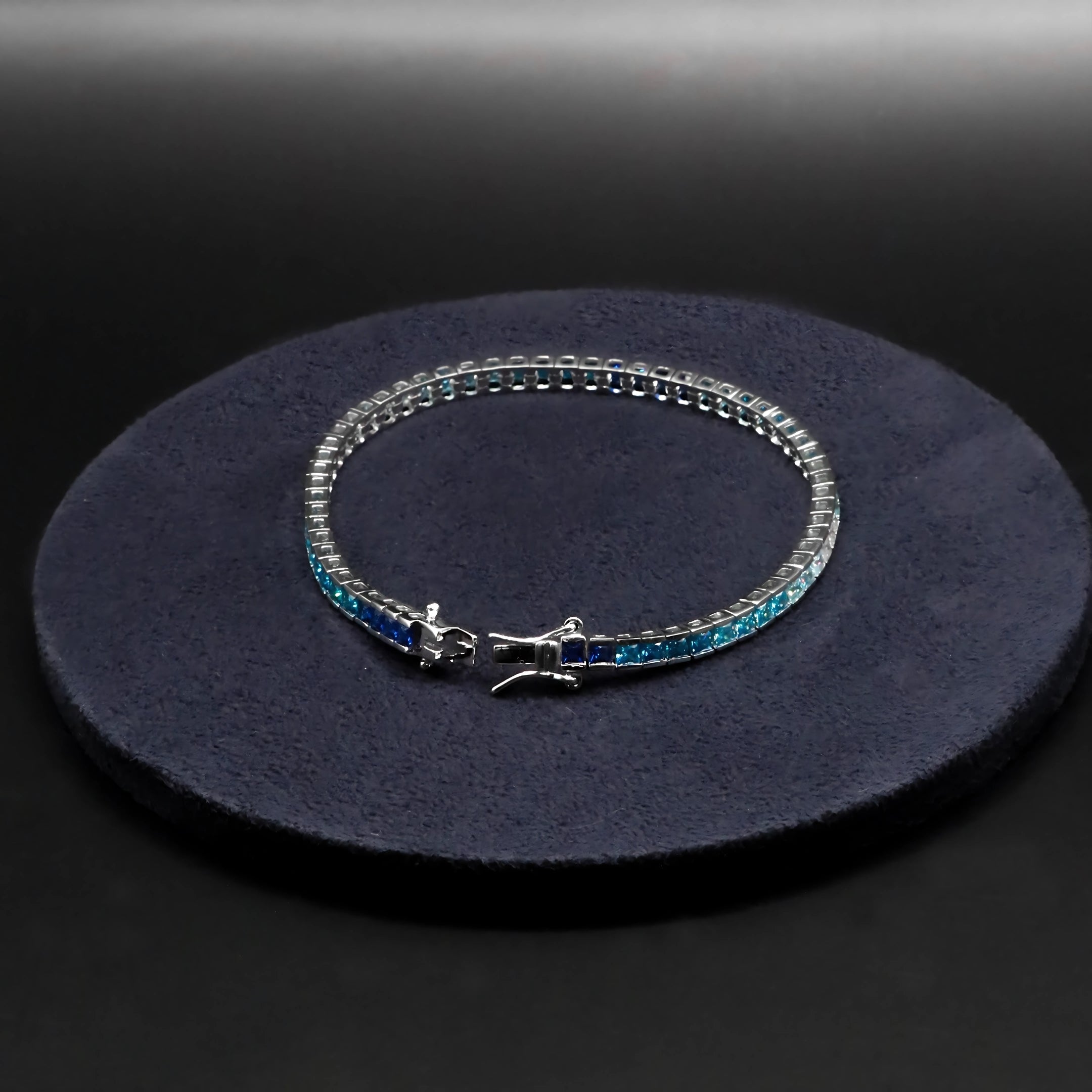 Blue Sapphire Gradient Tennis Bracelet