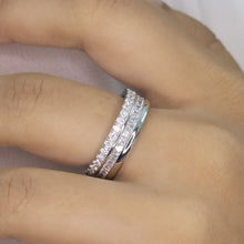 Cushion Cut White Band