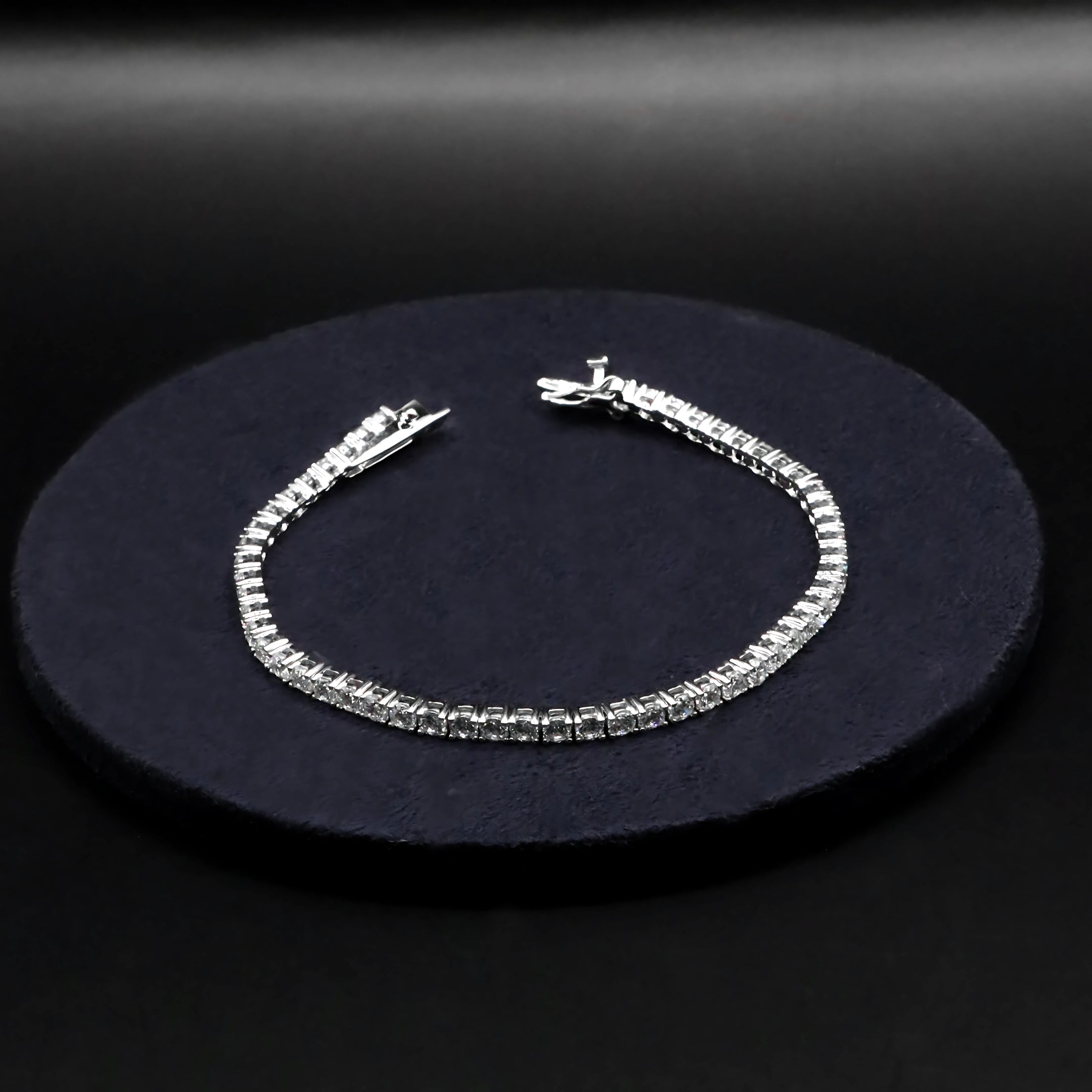 Round Cut White CZ Tennis Bracelet