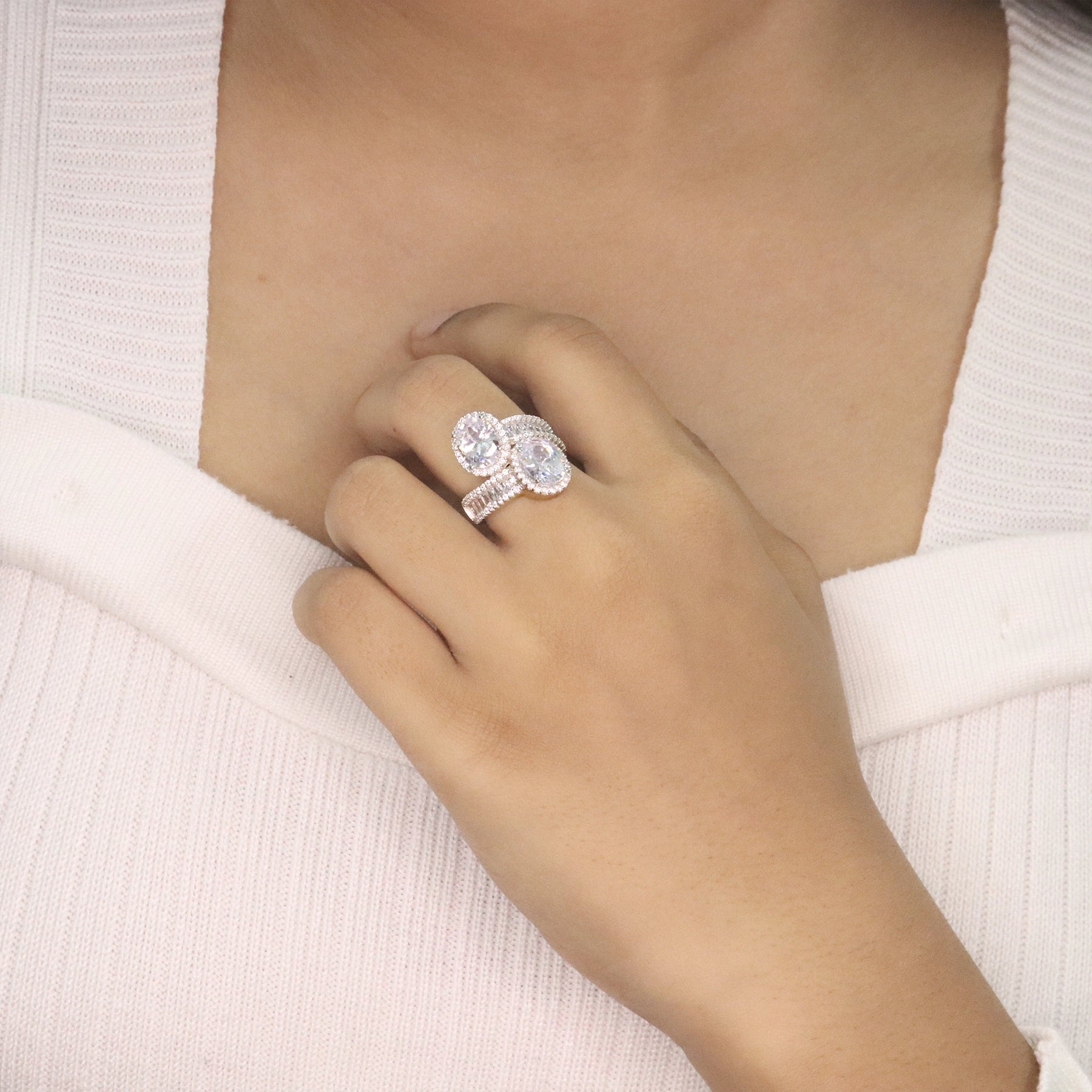 White Toi et Moi Ring