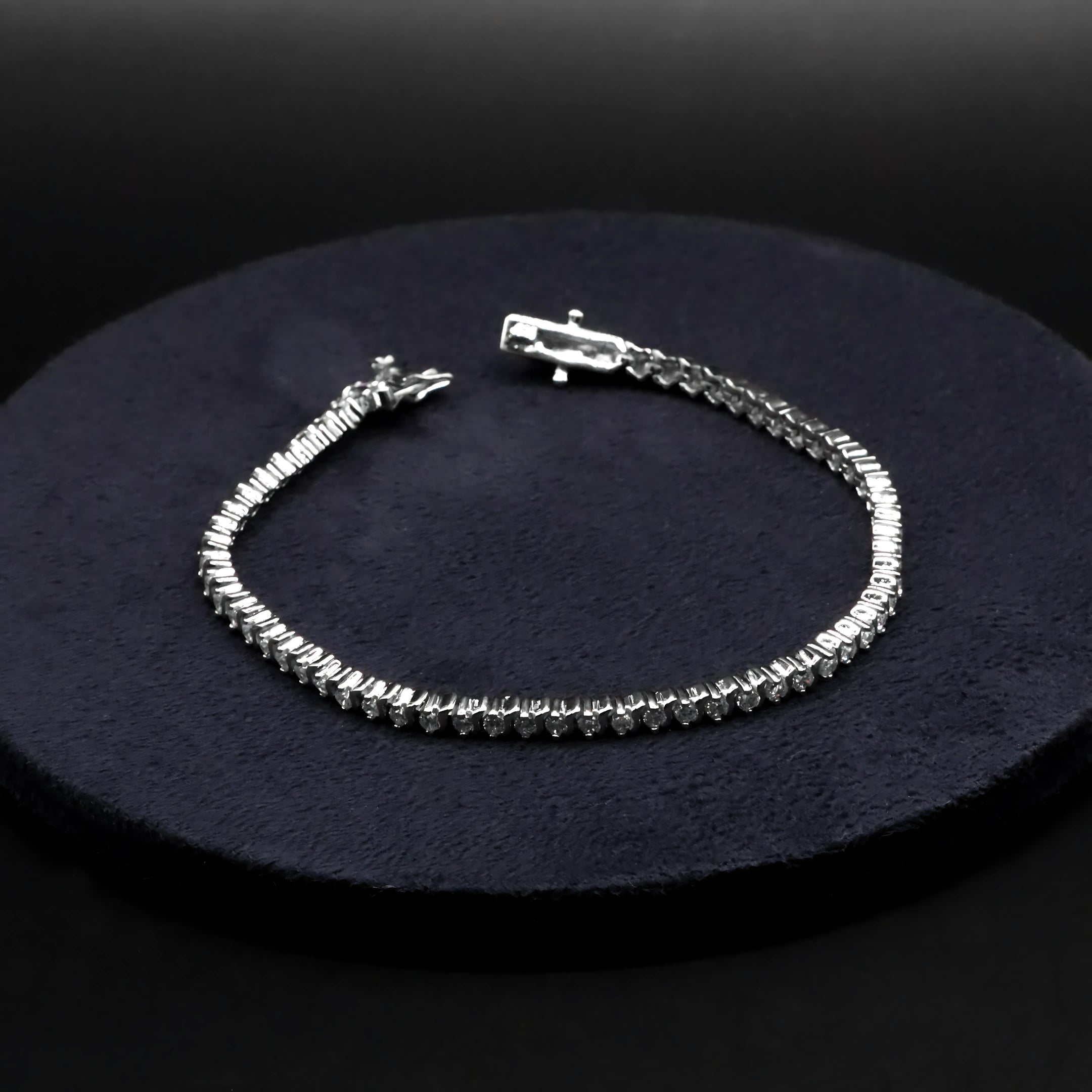 Round Brilliant Cut White CZ Tennis Bracelet