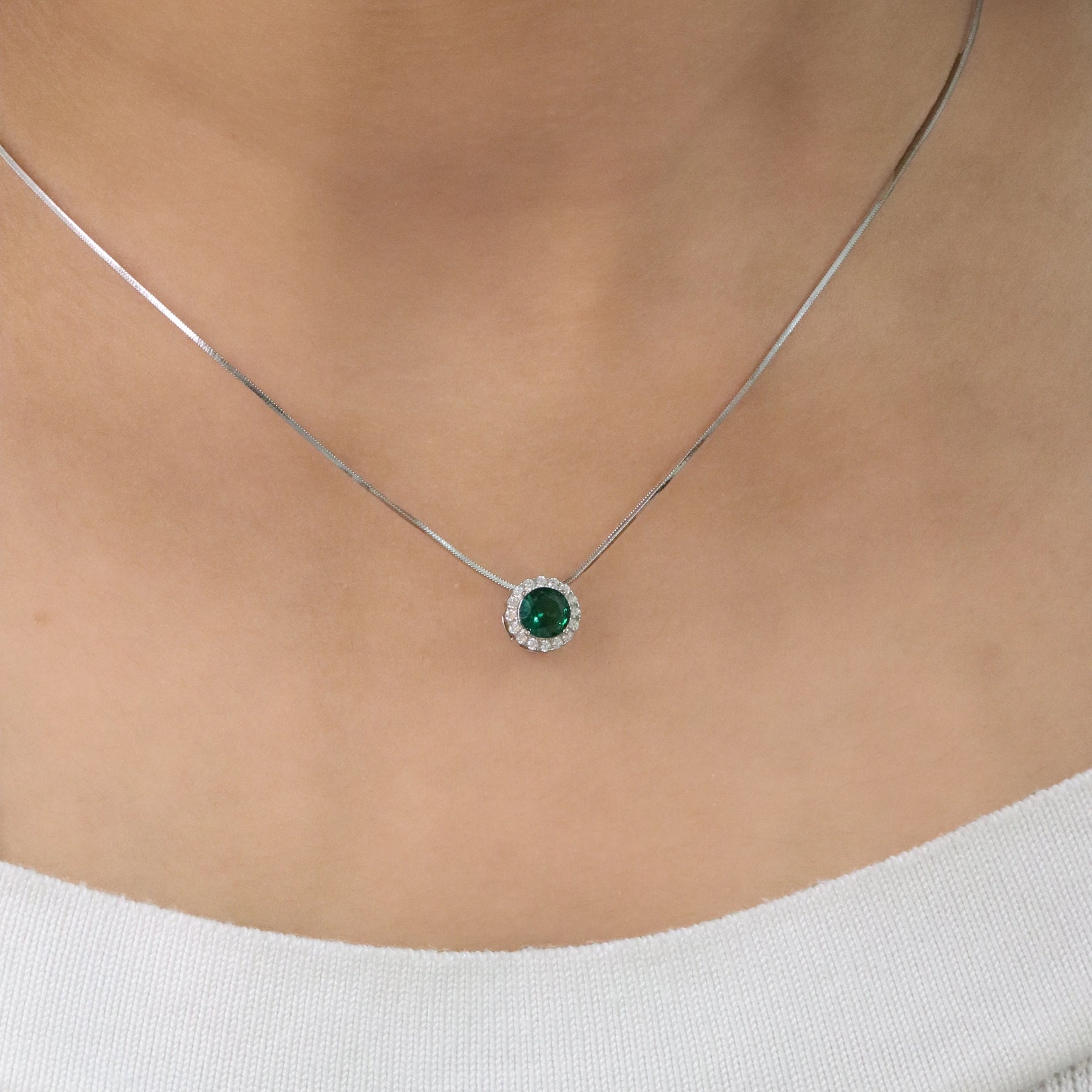 Emerald Radiance Pendant