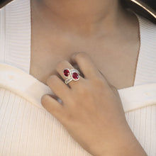 Ruby Toi et Moi Ring