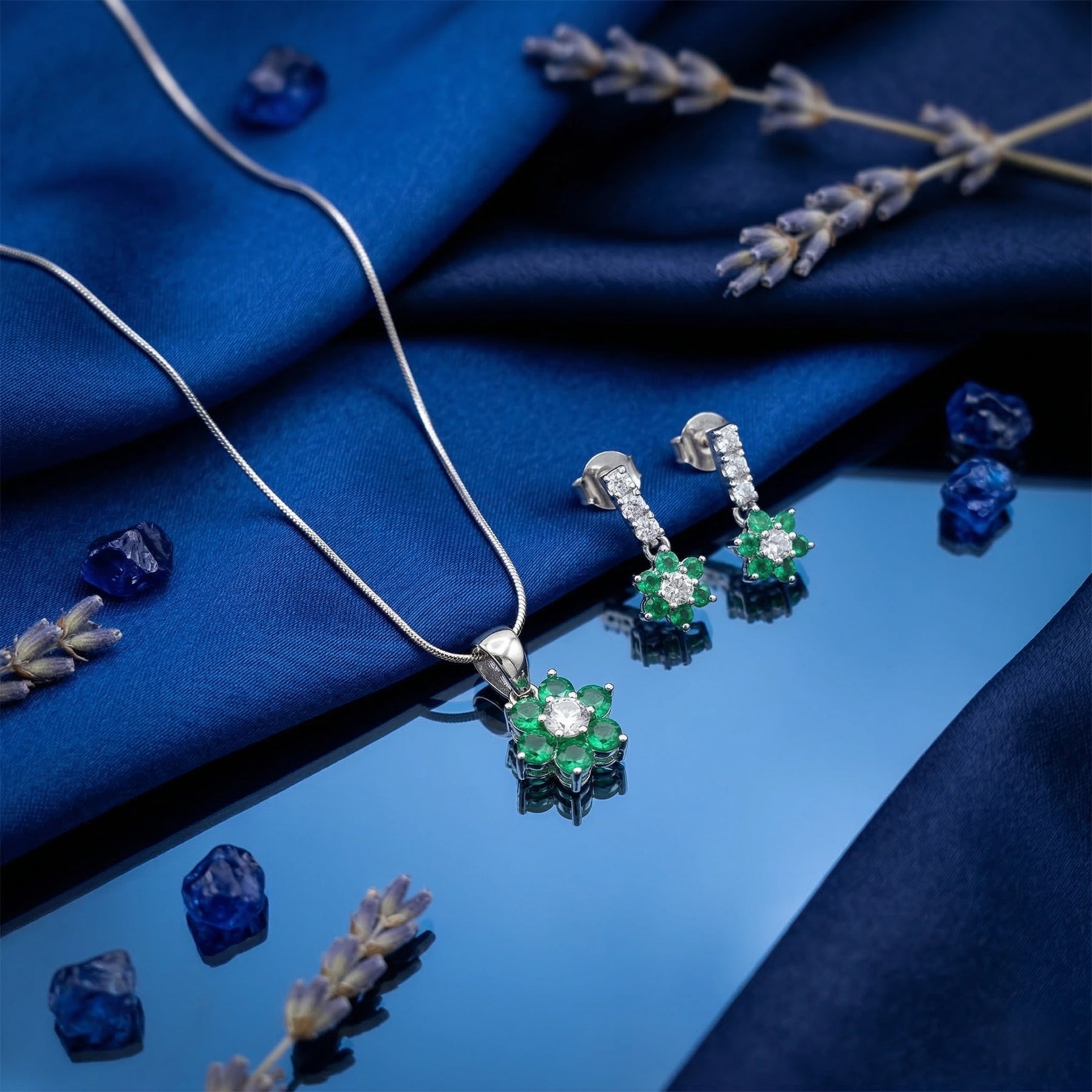 Emerald Blossom Floral Set