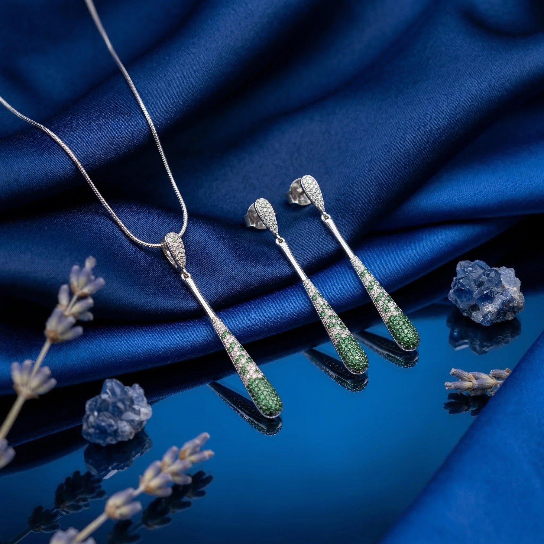 Emerald Teardrop Elegance Set