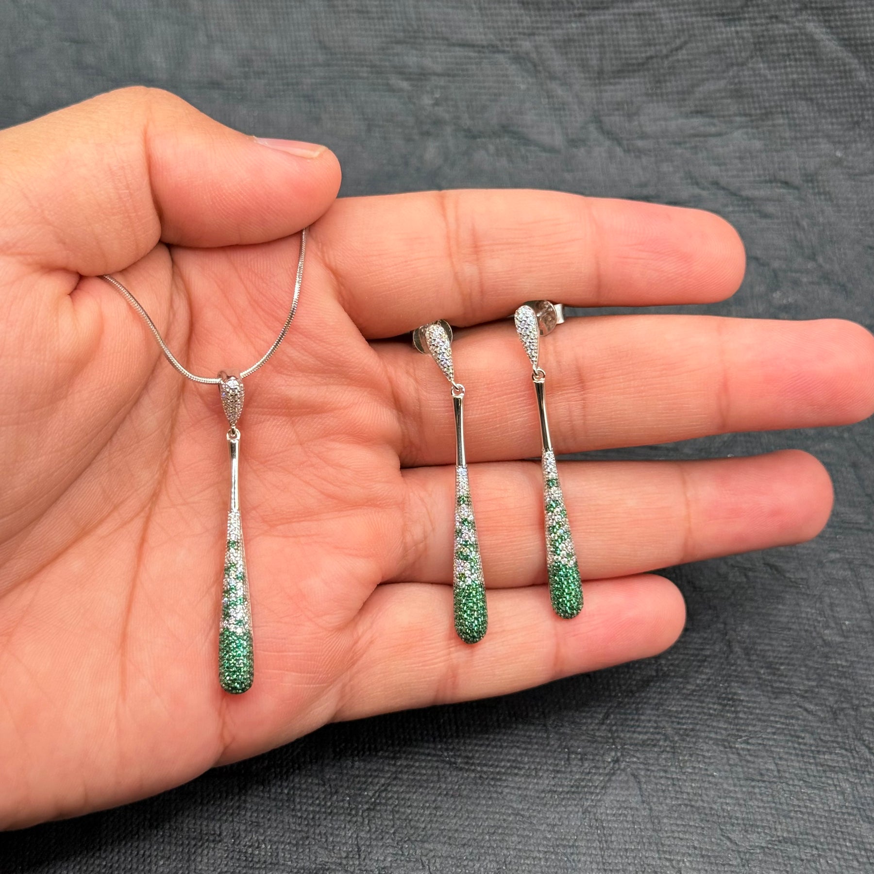 Emerald Teardrop Elegance Set