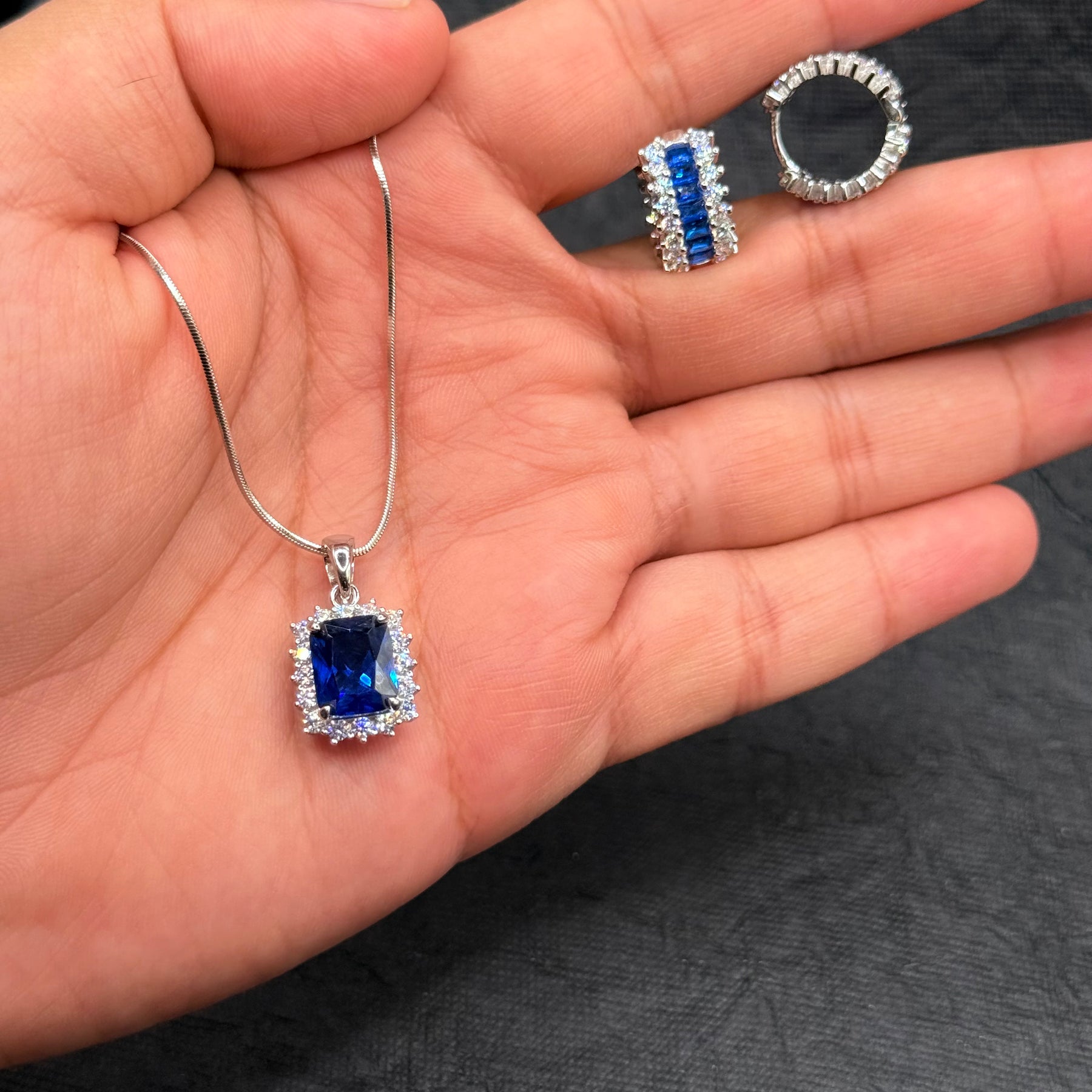 Sapphire Princess Halo Elegance Set