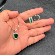 Emerald Princess Halo Elegance Set