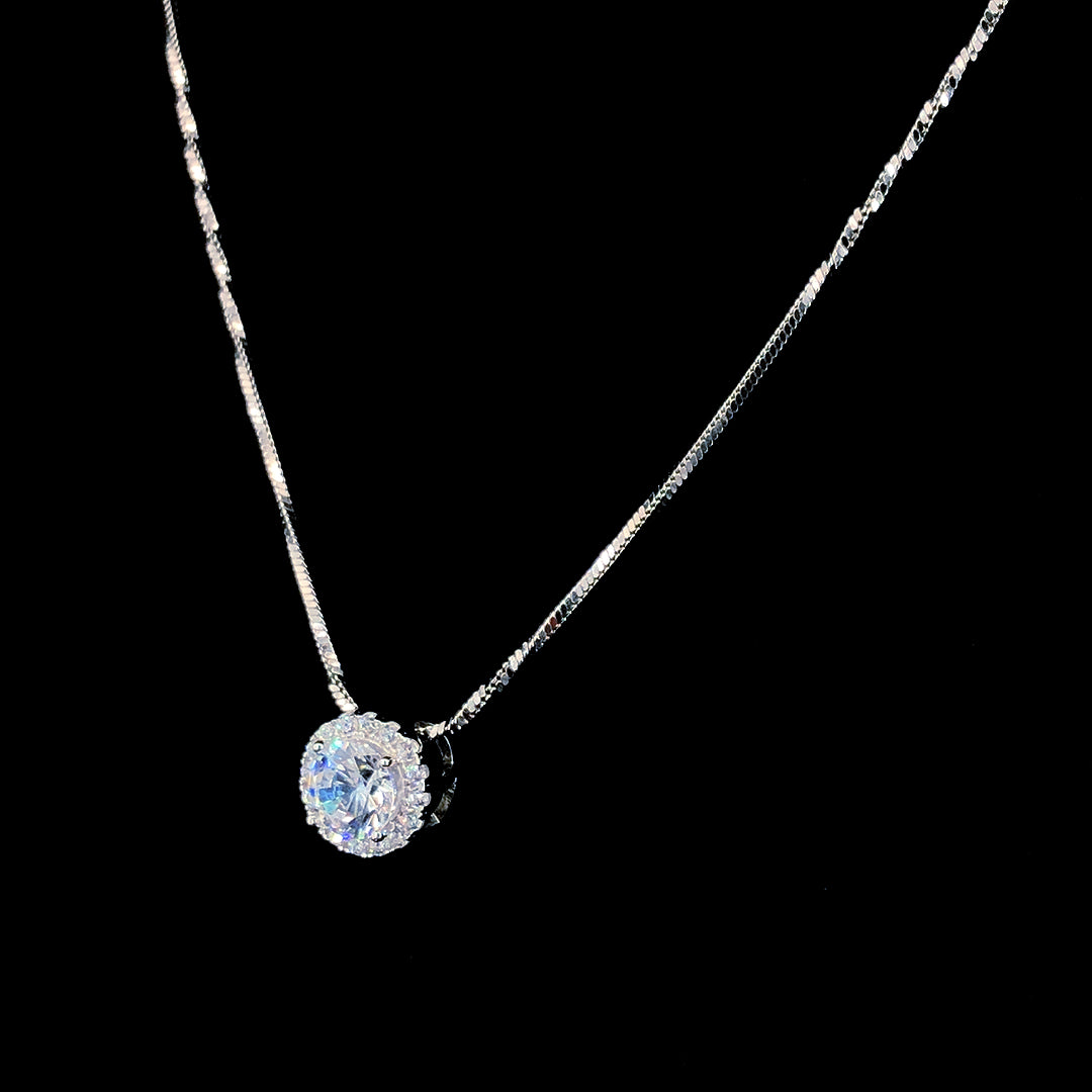 White Radiance Pendant