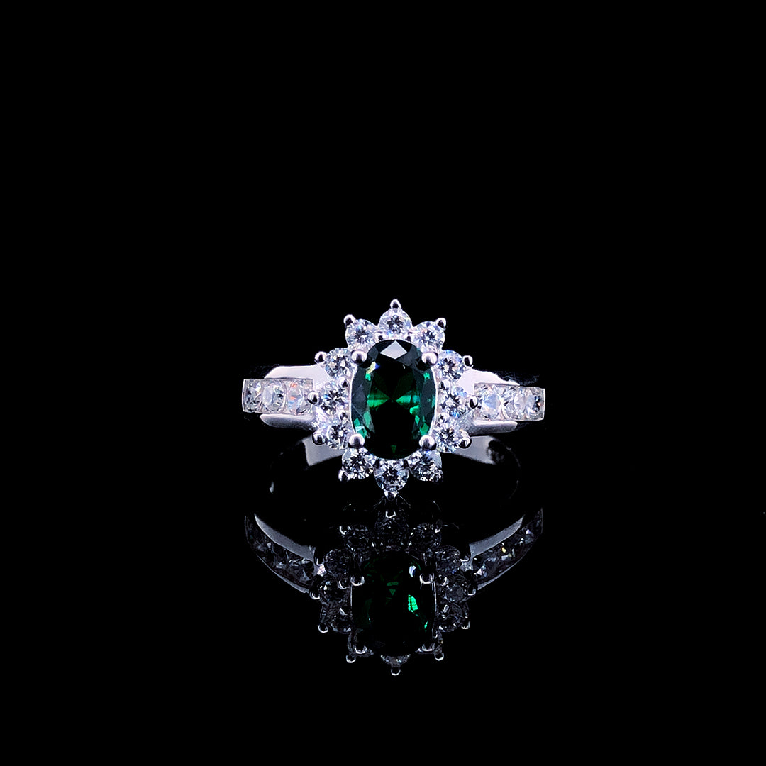 Evergreen Grace Solitaire Ring
