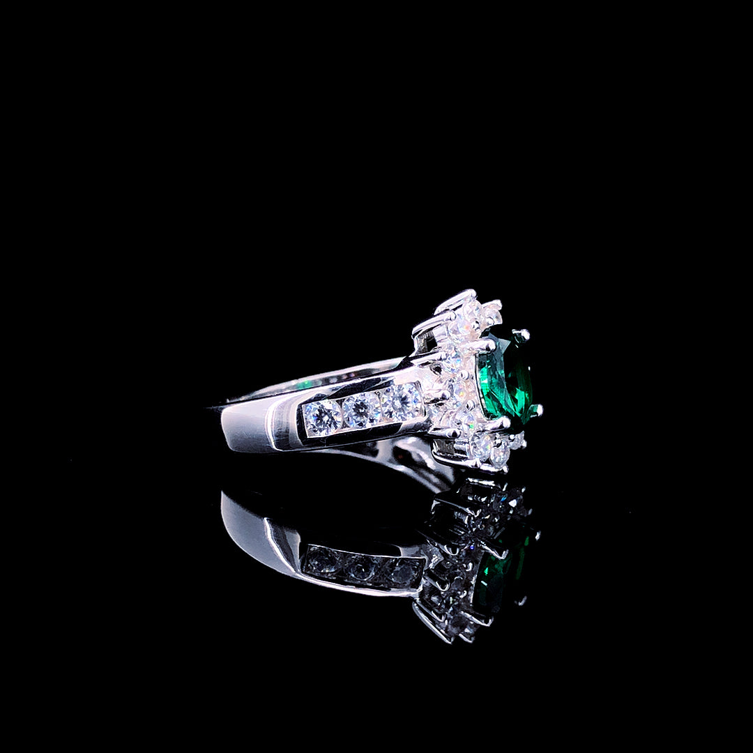 Evergreen Grace Solitaire Ring
