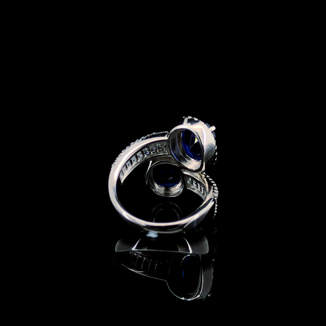 Sapphire Toi et Moi Ring
