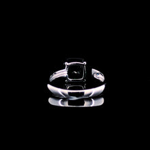 Monaco Mystic Emerald Ring