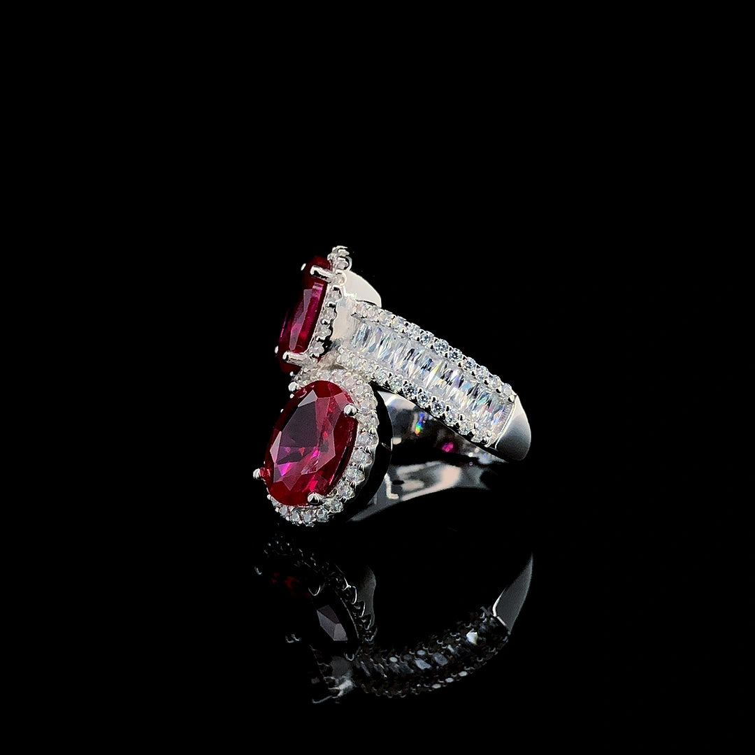 Ruby Toi et Moi Ring